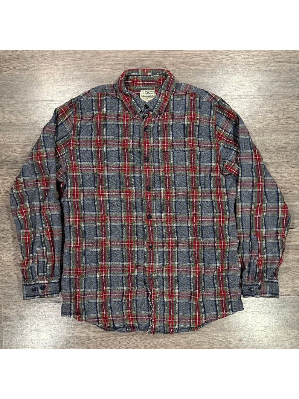L.L. Bean Men's Scotch Plaid Flannel Shirt Slightly Fitted - Grey